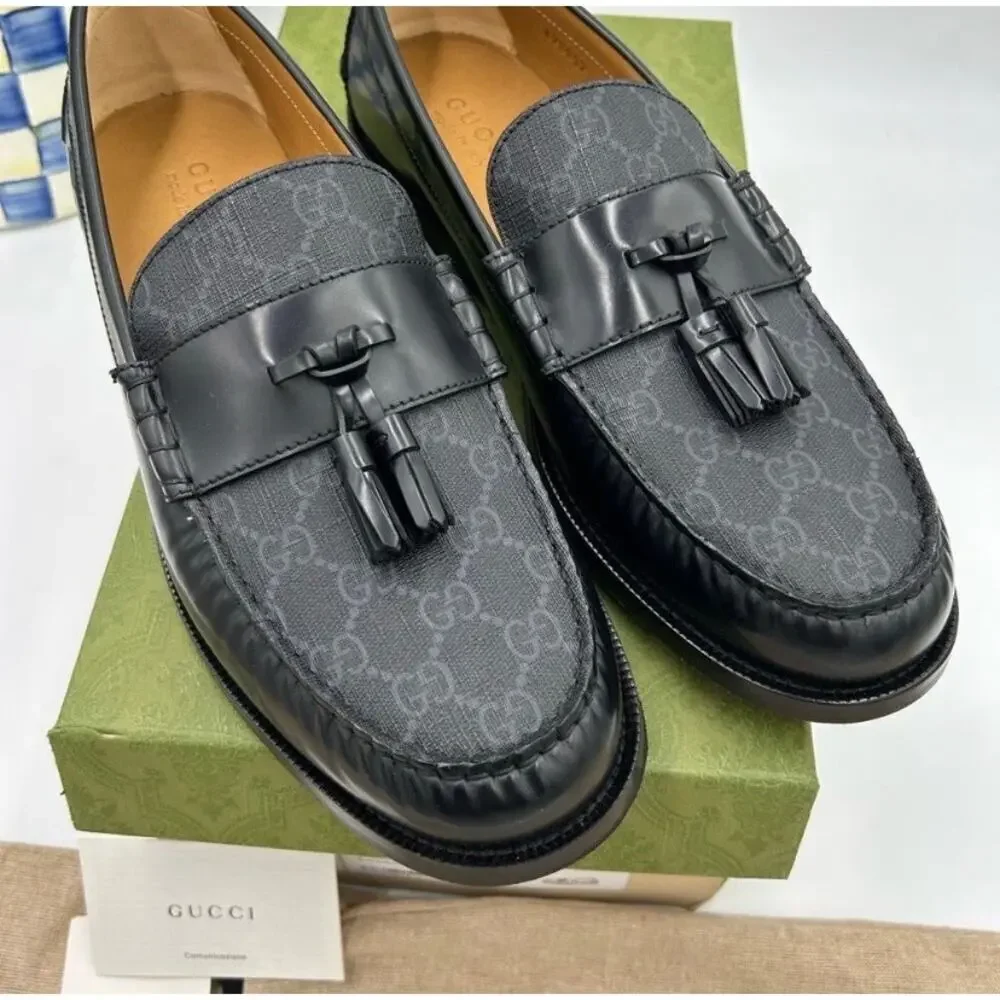 Men’s Gucci, GG Supreme tassel loafers size 12 made in Italy